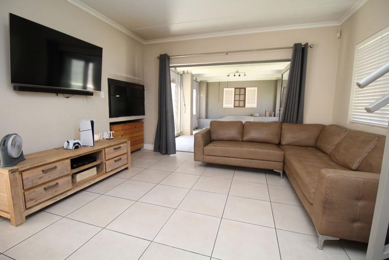 3 Bedroom Property for Sale in Brackenfell South Western Cape